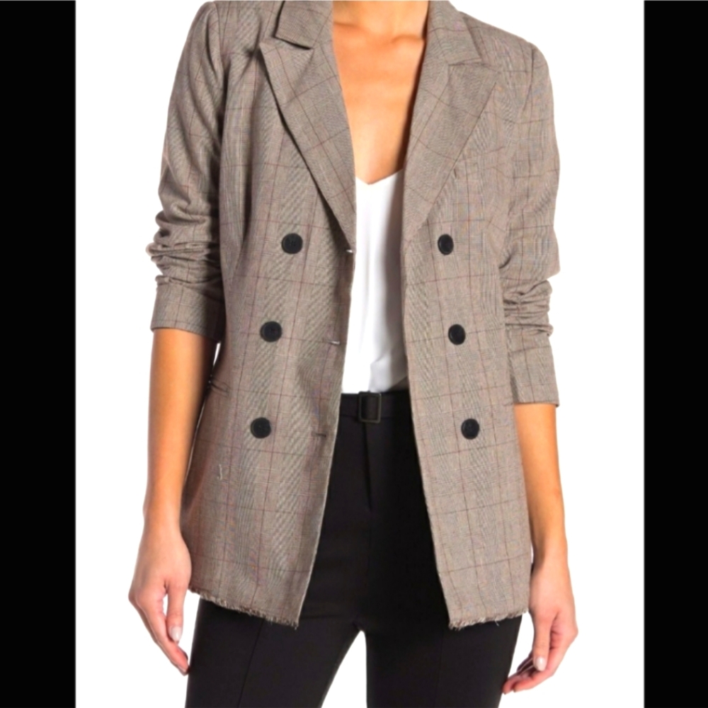 Romeo & Juliet Couture Plaid Oversized Double-Breasted Blazer